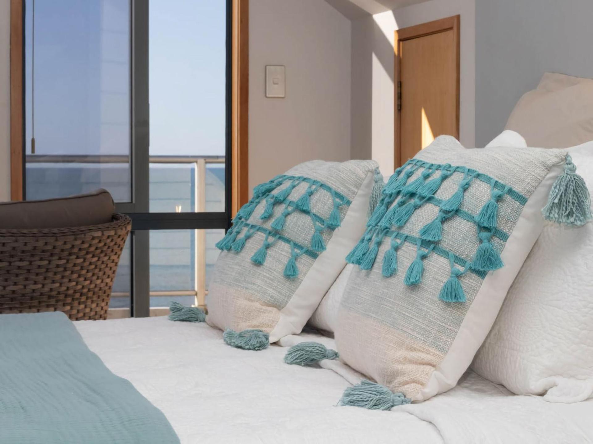 הוילה ניו פלימות' Beachfront Bliss On Wanaka Terrace Support Local מראה חיצוני תמונה